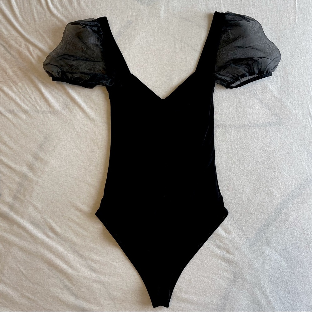 Puffy sleeve Zara bodysuit